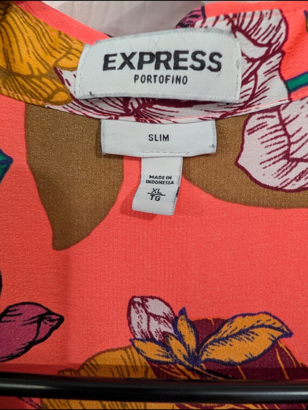 EXPRESS Portofino Coral Floral Blouse